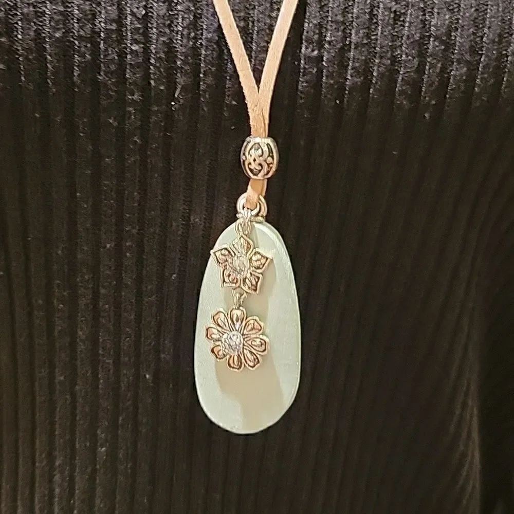 MacysβnecklaceΒ NWTββ